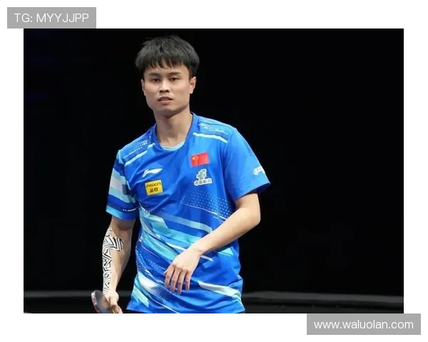 温瑞博失利周启豪力克强敌晋级